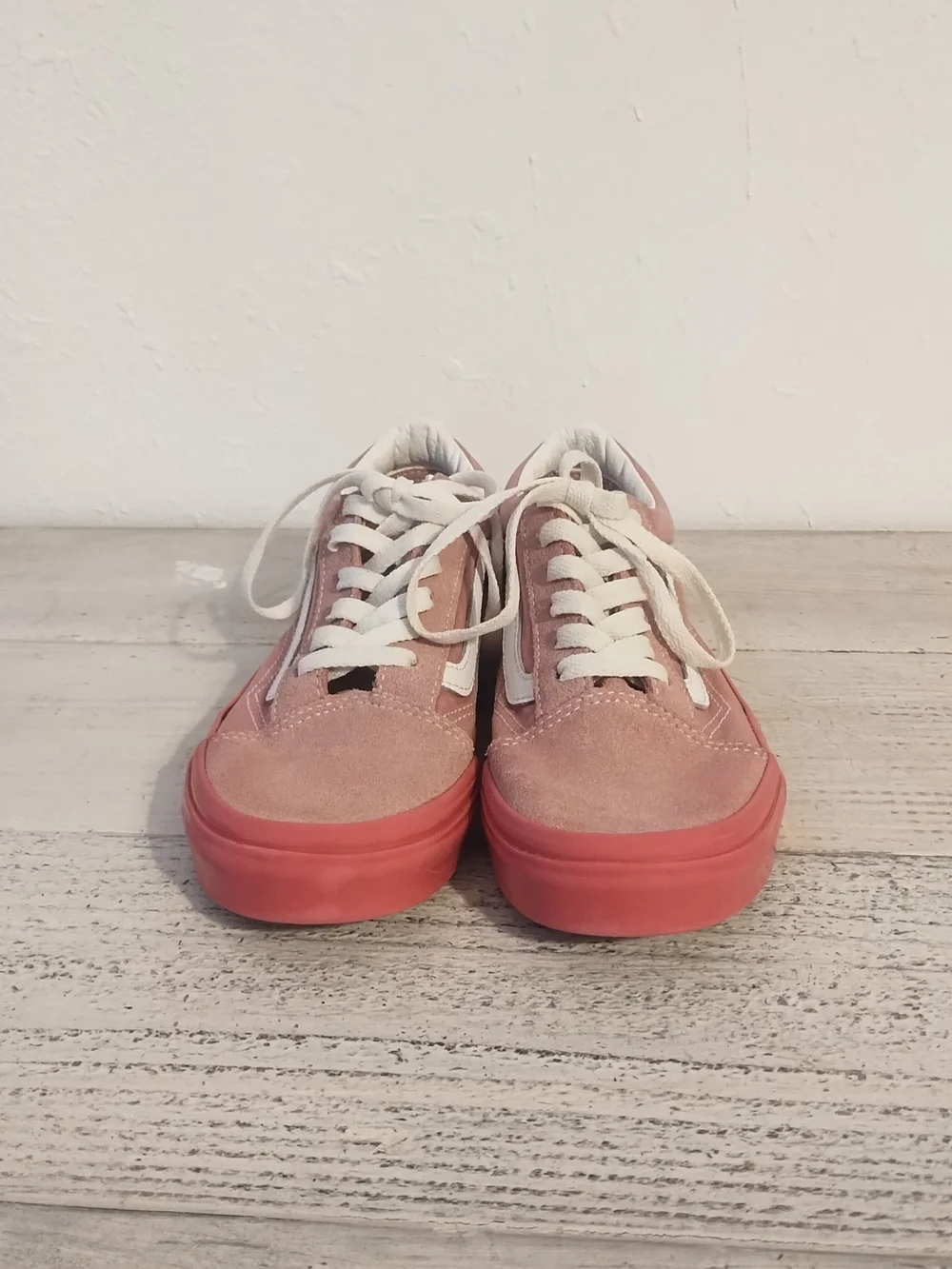 VANS Kids Old Skool Glossy Sidewall Trainers  Pink Size 3 usa/ 2.5 UK